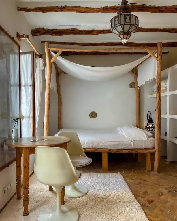 Chambres du Riad Baladin dans la médina d’Essaouira — décor marocain et africain