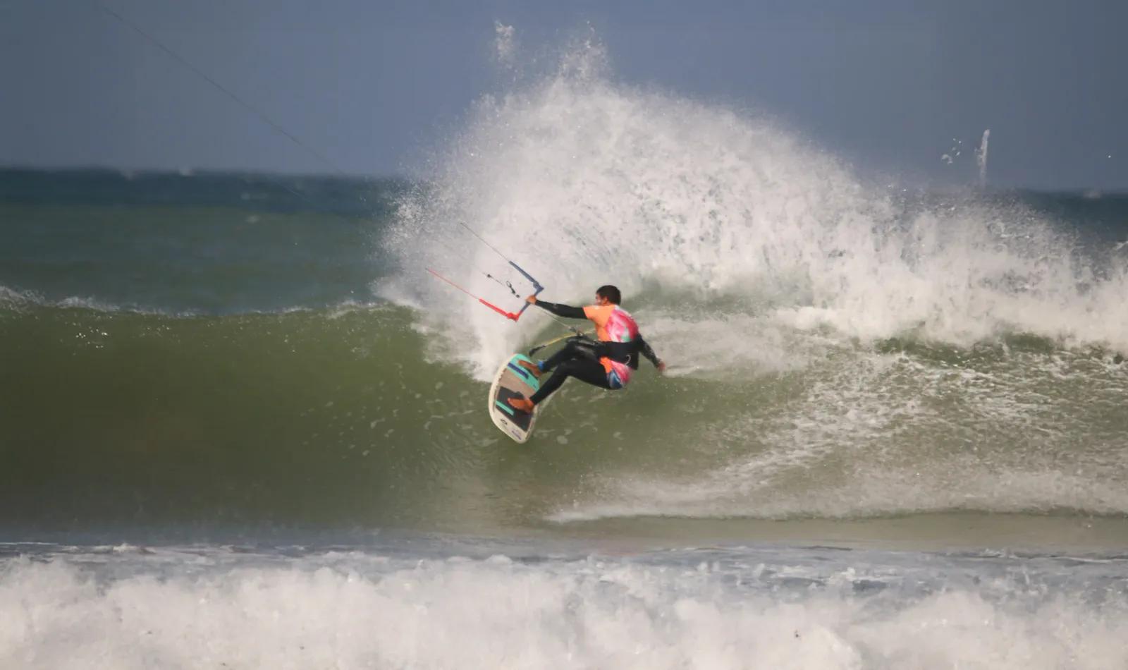 Kitesurf ou Surf à Essaouira — Que choisir ?